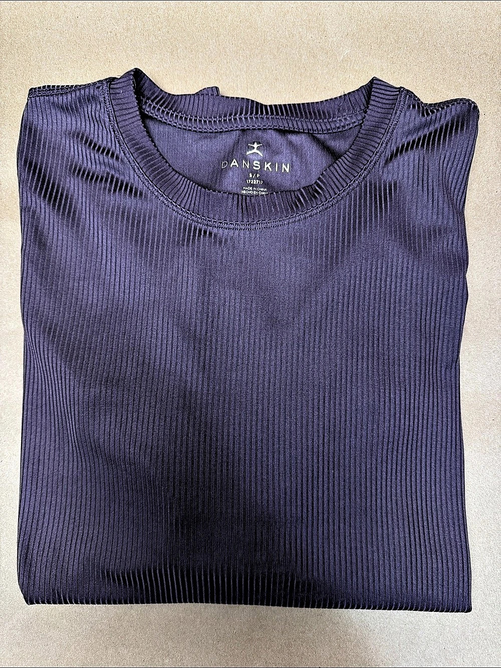 Danskin Long Sleeve Ribbed Top in Purple Size Small
